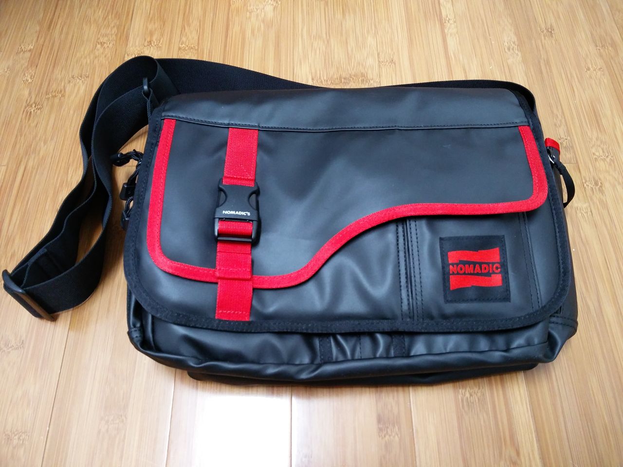 NOMADIC TP33フラップショルダーバッグ購入 : 貧乏リーマンの安物買い 
