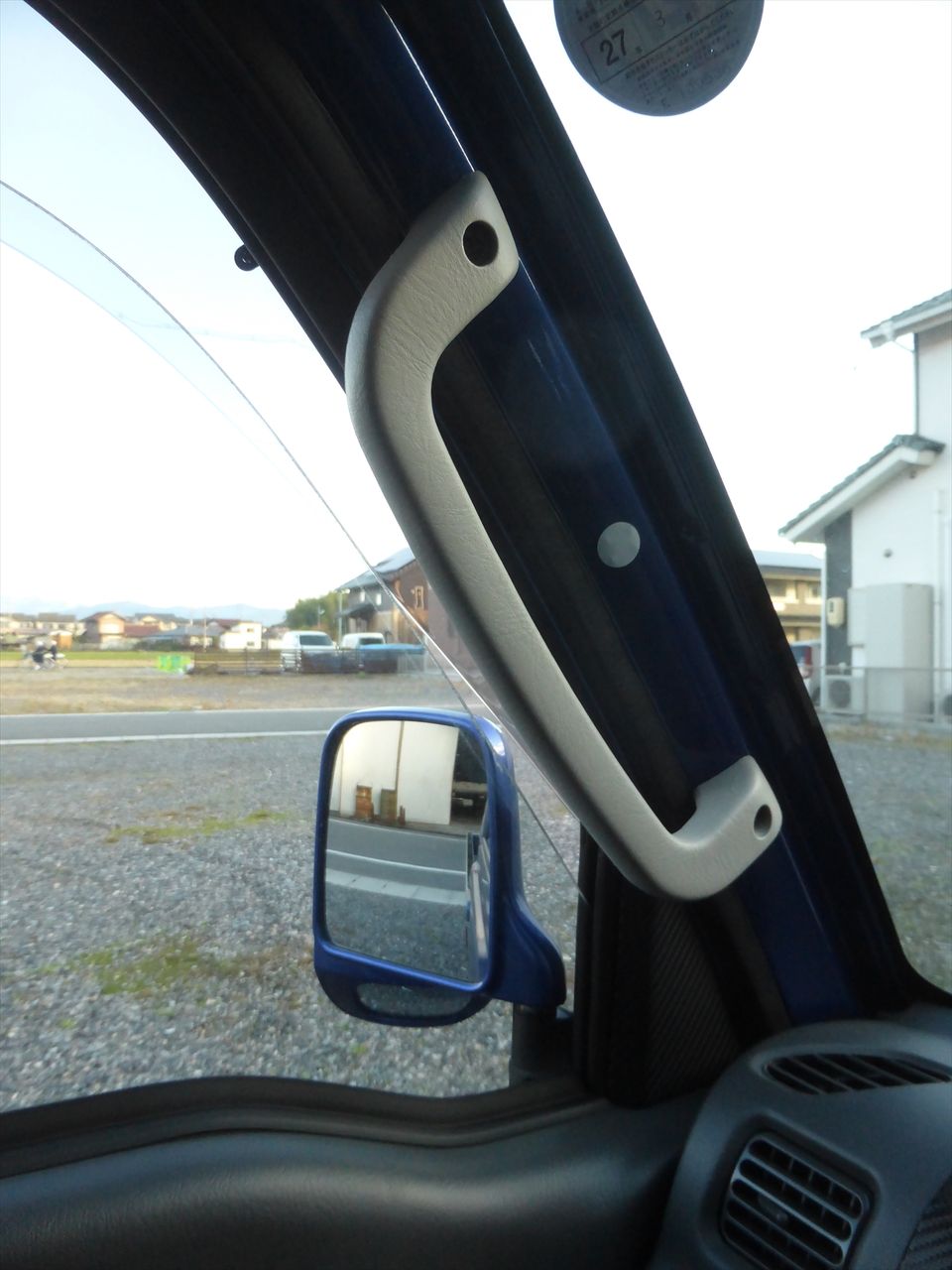 車 アウトバックと車中泊とソロキャンプとスイスポの話