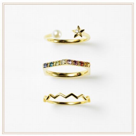 Sweetなど雑誌で話題のクリスマス限定ジュエリーを紹介 Hikariのテレビや雑誌で人気のアイテム紹介ブログ