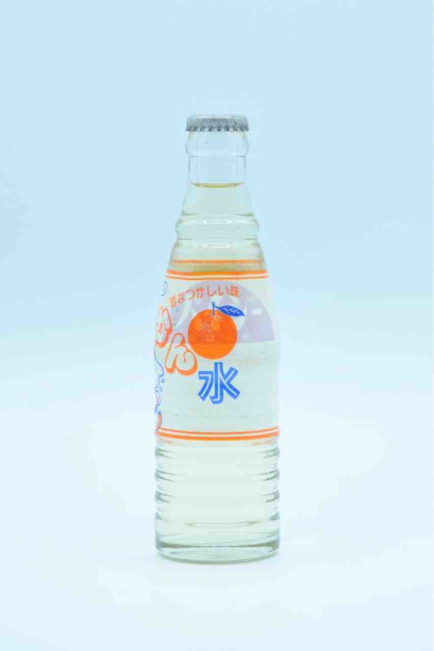 オウカンカゴメ みかん水 カゴメ食品 既に終売 懐かし瓶ジュースの写真館