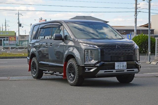 デリカD:5新車ライトカスタム 納車 : デリカ専門店 輝オート