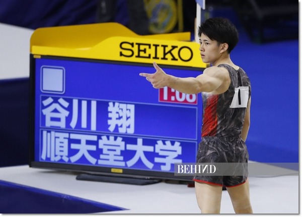 behind1 (29)
