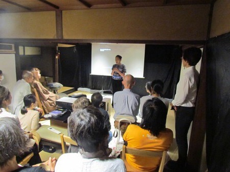 3BAF40C9-315D-4EC5-8569-223B3CCAB5E8