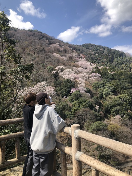 143A6DF1-E3A5-4E87-A529-641A4354EC7F