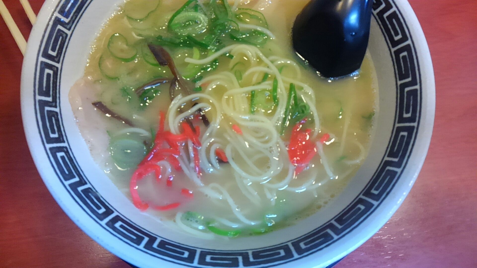 ヨッパライには天国 阪急大宮駅 人気のラーメン店 京龍 カウンセラー小林ひかる 風と海ぶどう ディープな格安生活