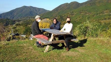 F1C3049C-B2BC-4B7C-AA76-4442055DCF49