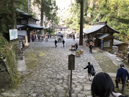 9364880E-EDD0-4FB5-BBCC-577A534C569B