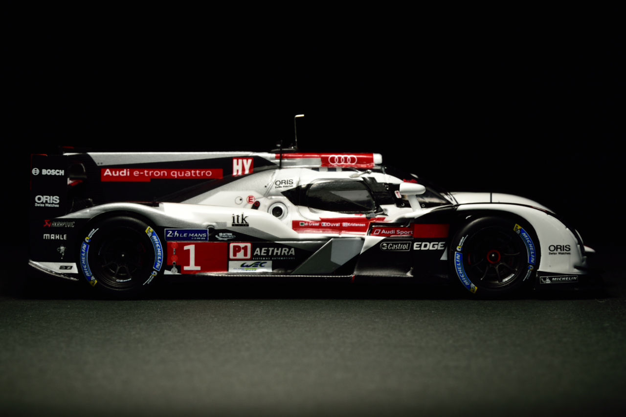 Spark 1/43 Audi R18 e-tron quattro LM 2014 : POKER FACE 4 ReLoad