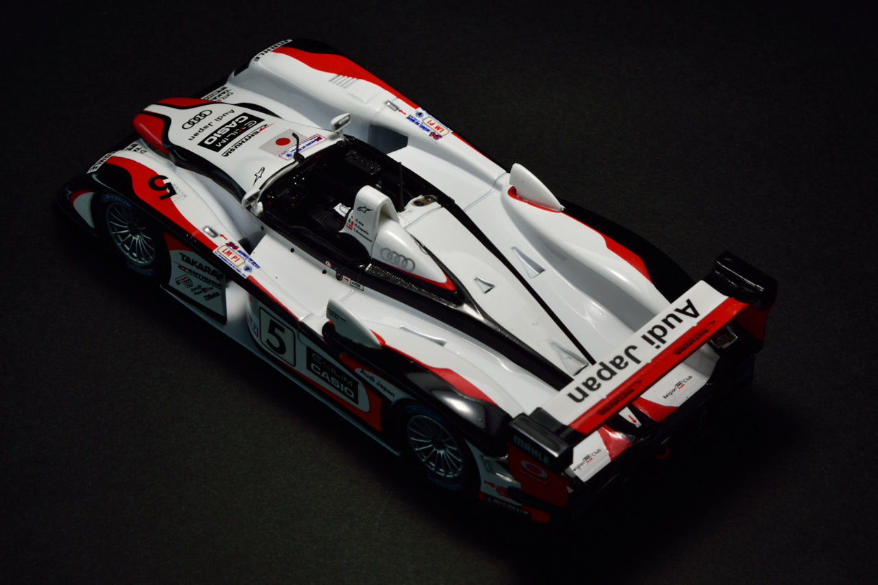超激安 Amazon.co.jp: 1/43 SPARK 2004年ルマン24時間レースウィナー レーシングカー