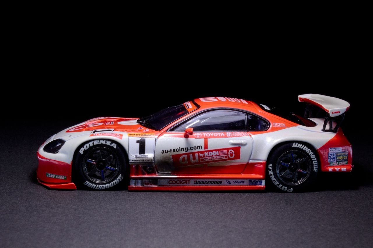 EBBRO 1/43 au CERUMO Supra 2002 JGTC ① : POKER FACE 4 ReLoad