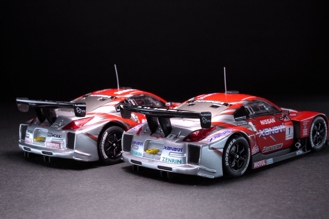 EBBRO 1/43 MOTUL PITWORK Z 2005 : POKER FACE 4 ReLoad