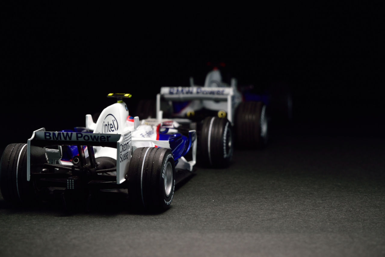 MINICHAMPS 1/43 BMW SAUBER F1.08 2008 : POKER FACE 4 ReLoad MINICHAMPS 1/43 BMW SAUBER F1.08 2008 : POKER FACE 4 ReLoad