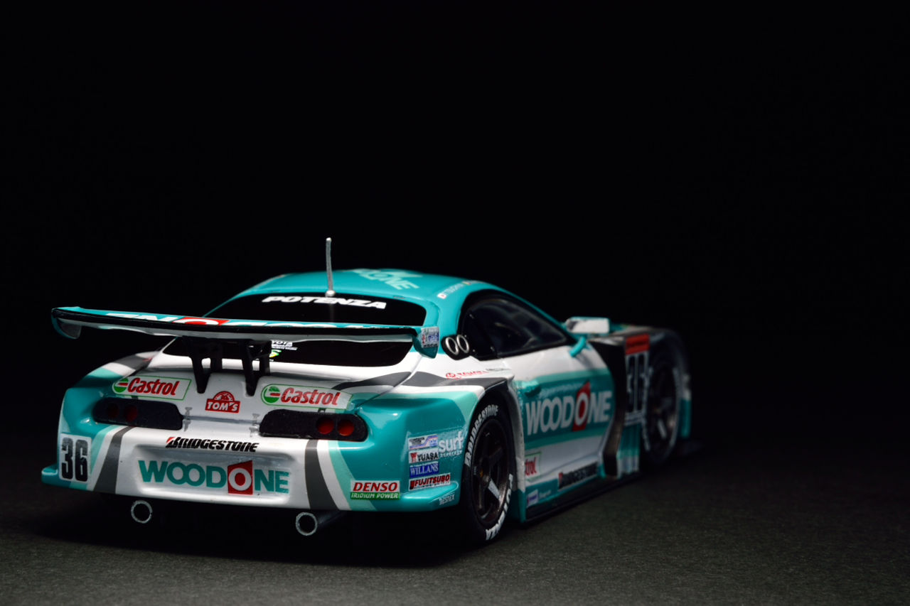 EBBRO 1/43 WOODONE TOM'S SUPRA GT 2004 : POKER FACE 4 ReLoad