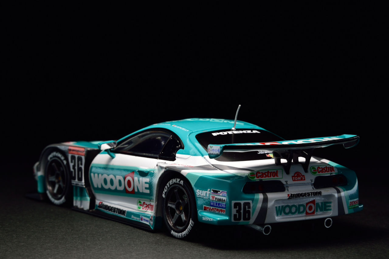 EBBRO 1/43 WOODONE TOM'S SUPRA GT 2004 : POKER FACE 4 ReLoad