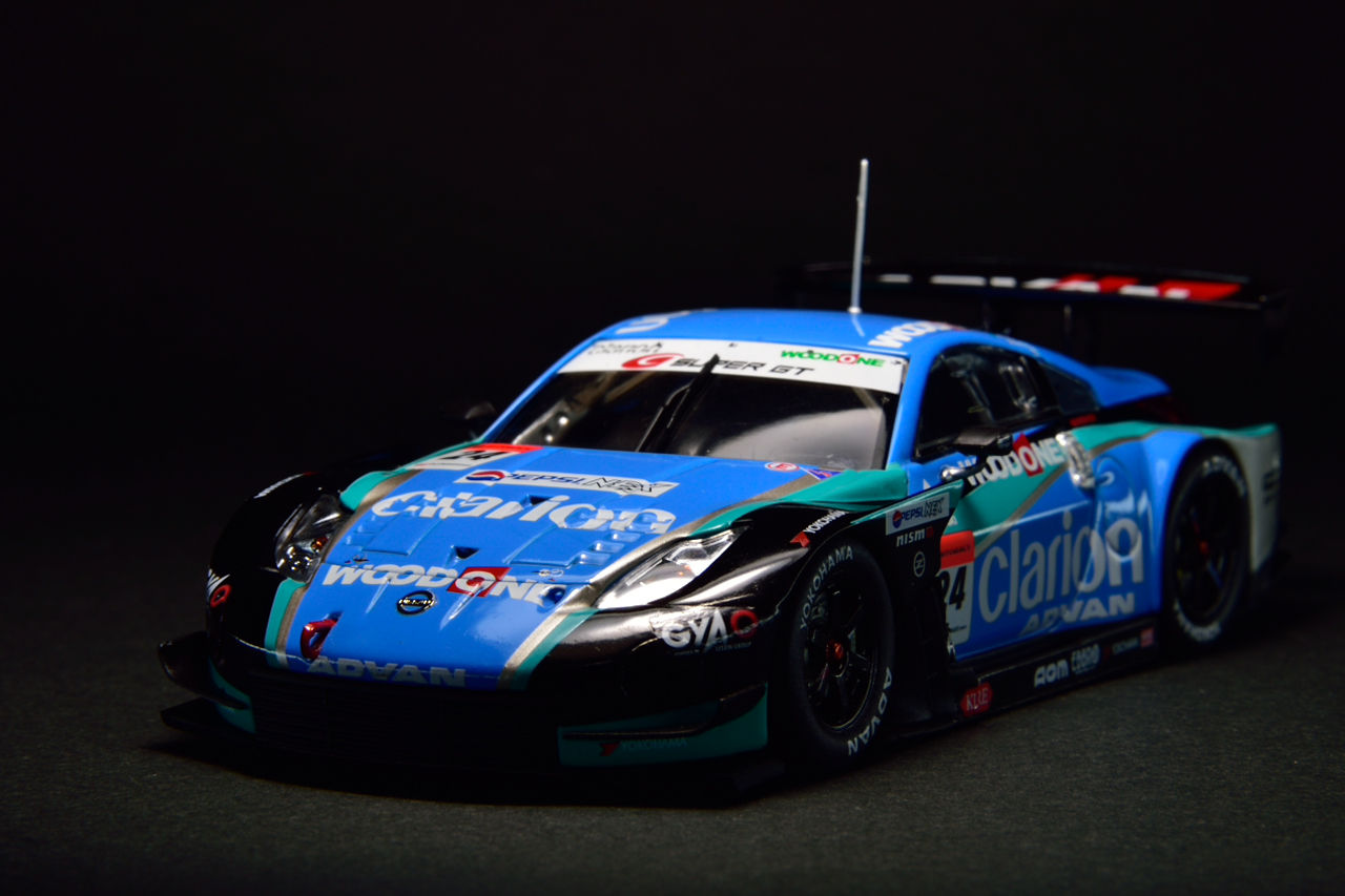 Ebbro Nissan Fairlady 1/43 Blue Woodone Advan Clarion Z
