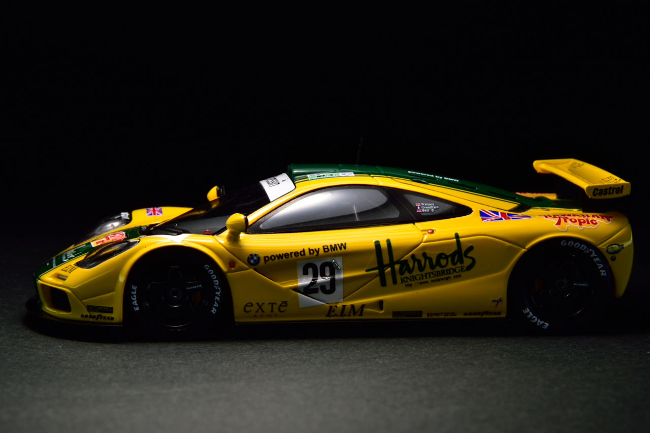 SPARK 1/43 Harrods McLaren F1 GTR Le Mans 1996 : POKER FACE