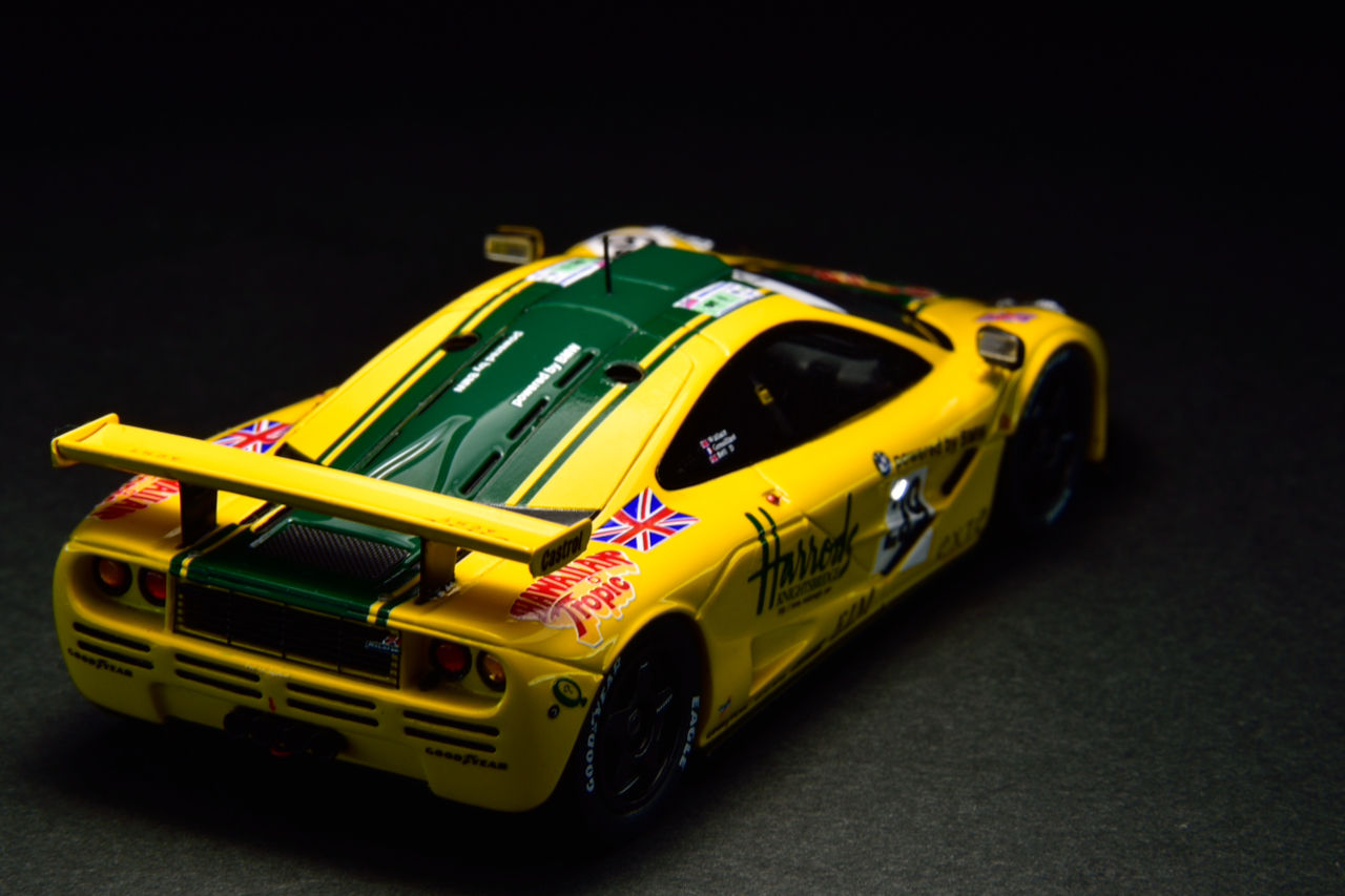 SPARK 1/43 Harrods McLaren F1 GTR Le Mans 1996 : POKER FACE