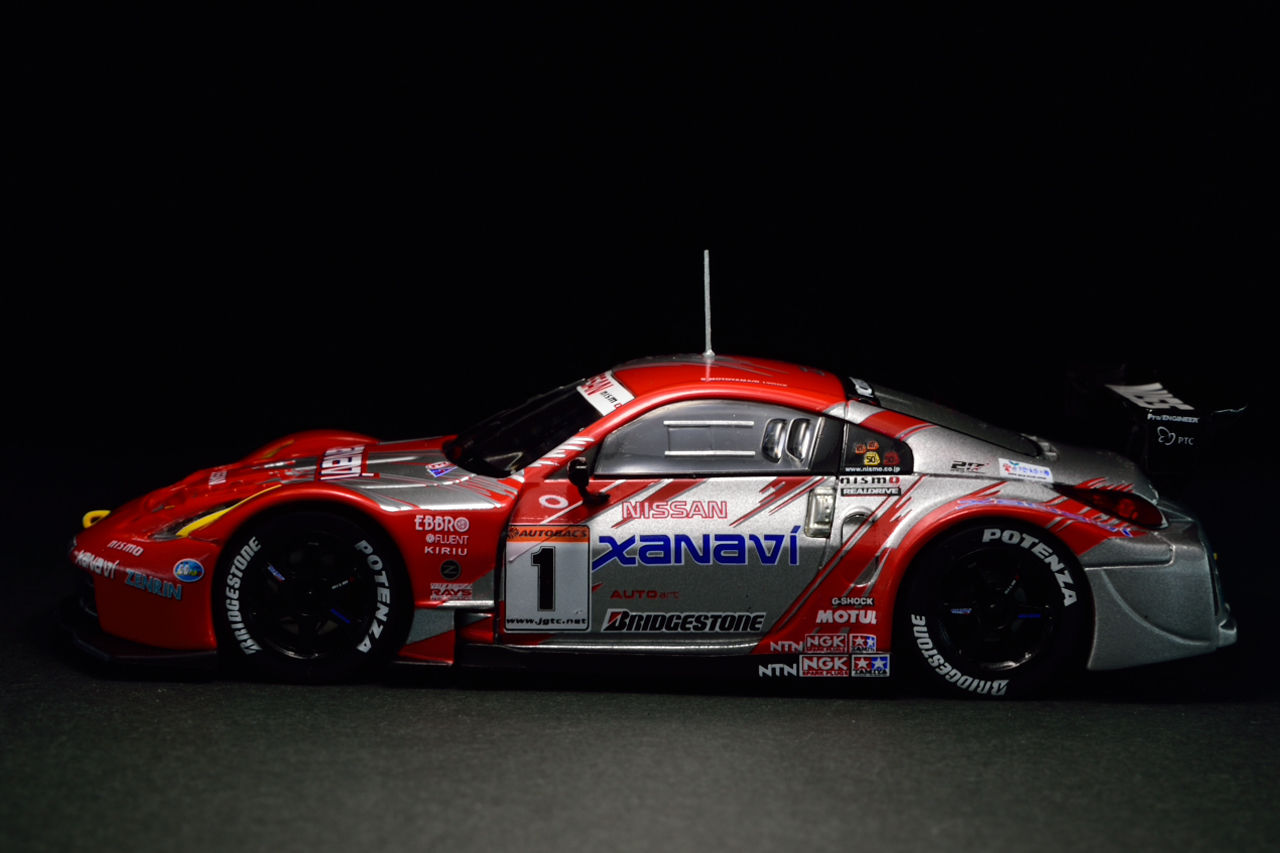 ザナヴィ ニスモ GT-R ラジコンカー 2002 リアルドライブ（日産