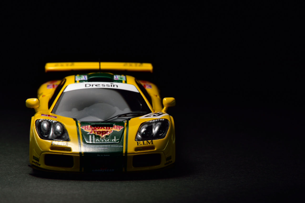 SPARK 1/43 Harrods McLaren F1 GTR Le Mans 1996 : POKER FACE