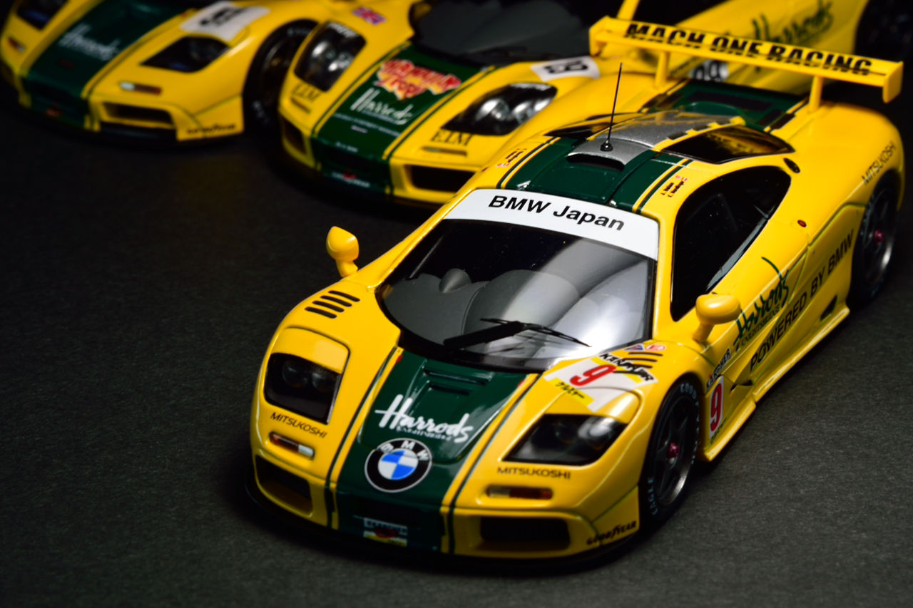SPARK 1/43 Harrods McLaren F1 GTR Le Mans 1996 : POKER FACE