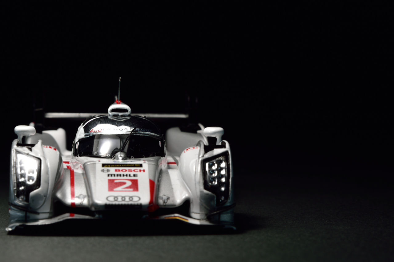 SPARK 1/43 Audi R18 e-tron quattro Winner LM 2013 : POKER