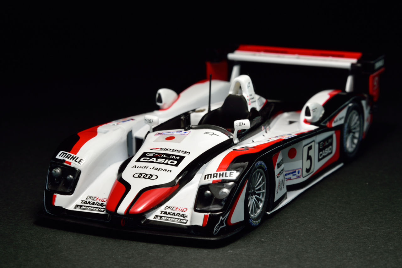 Audi r8 2004