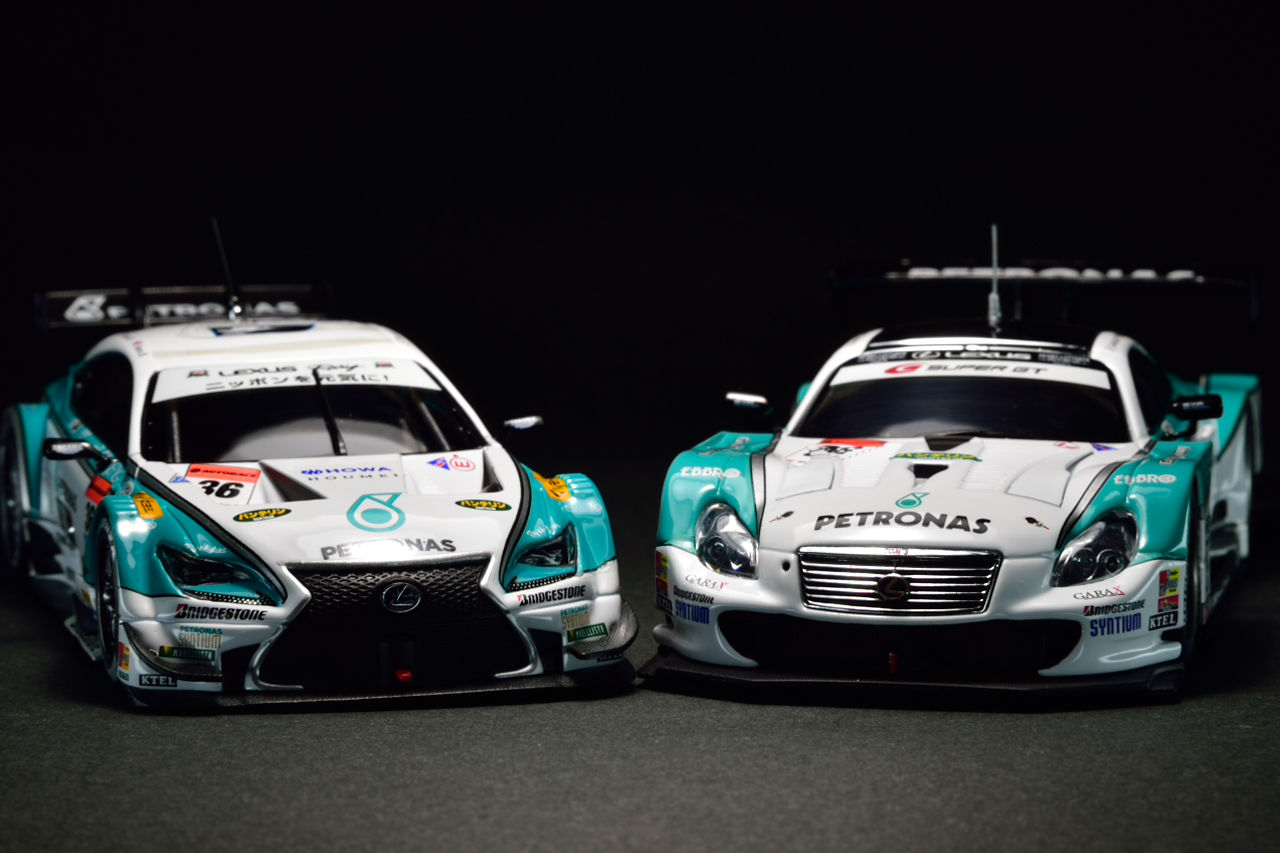 EBBRO 1/43 PETRONAS TOM'S RC-F : POKER FACE 4 ReLoad