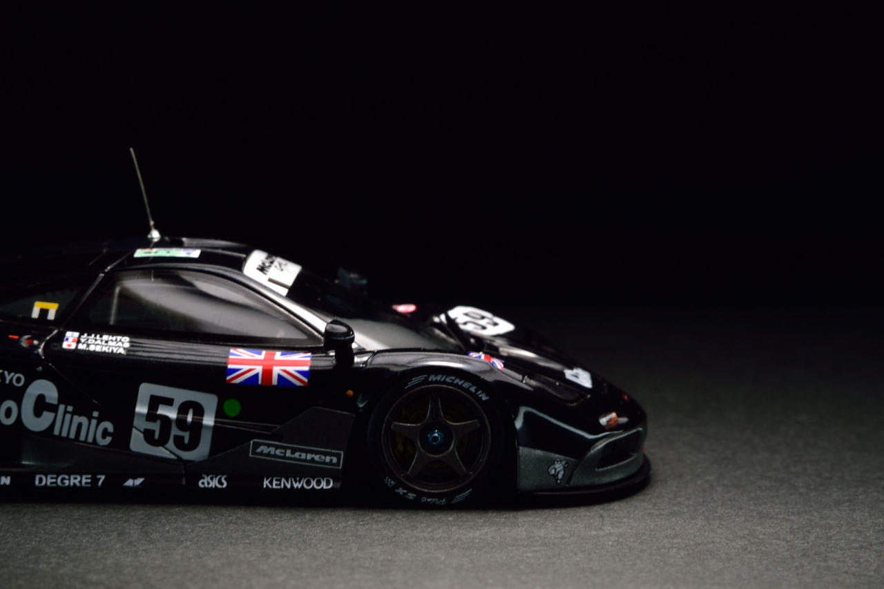 hpi 1/43 McLaren F1 GTR 1995 Le Mans Winner : POKER FACE 4