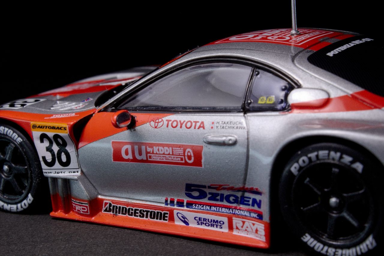 EBBRO 1/43 au CERUMO Supra 2003 JGTC ② : POKER FACE 4 ReLoad EBBRO 1/43 au CERUMO Supra 2003 JGTC ② : POKER FACE 4 ReLoad