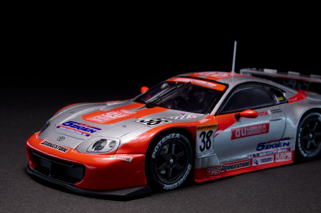 EBBRO 1/43 au CERUMO Supra 2002 JGTC ② : POKER FACE 4 ReLoad