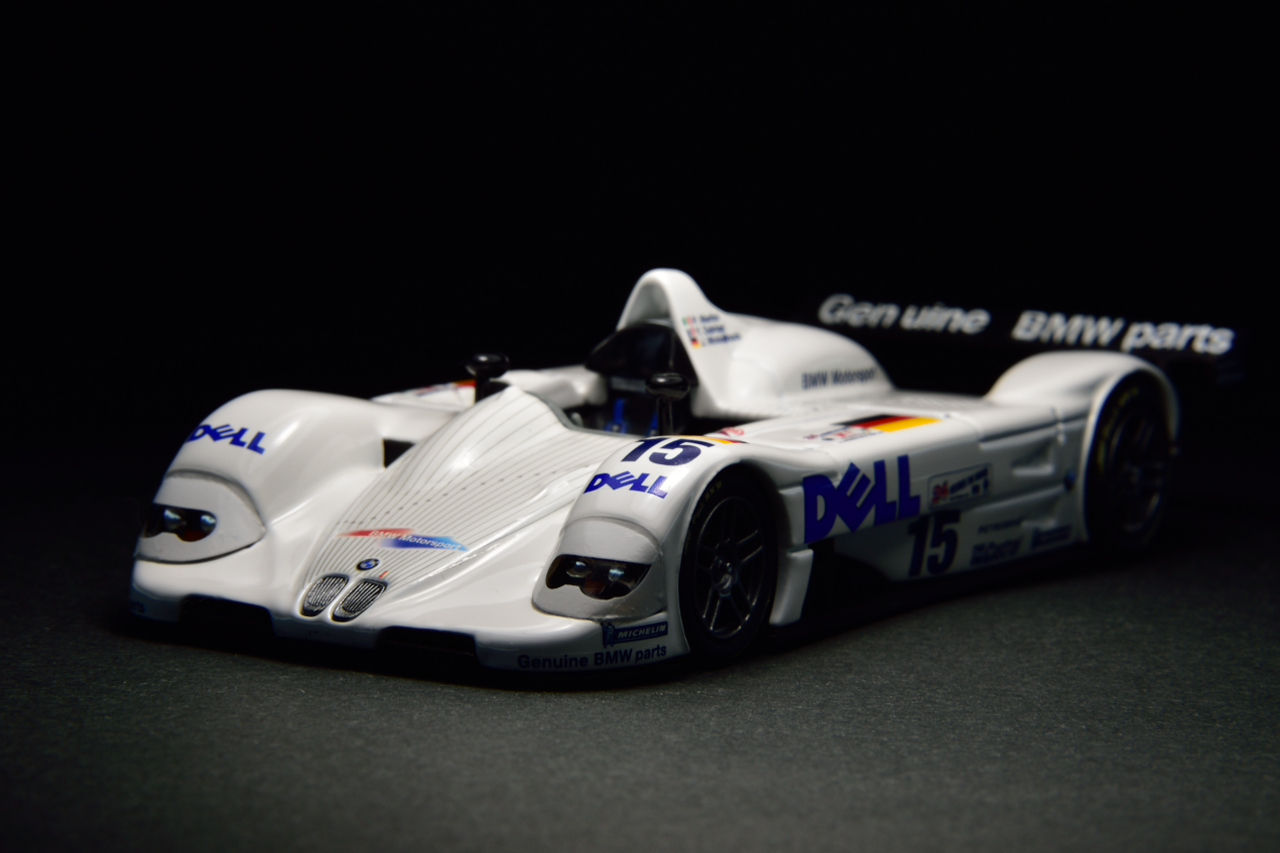MINICHAMPS 1/43 BMW V12 LMR Le Mans 1999 Winner : POKER FACE