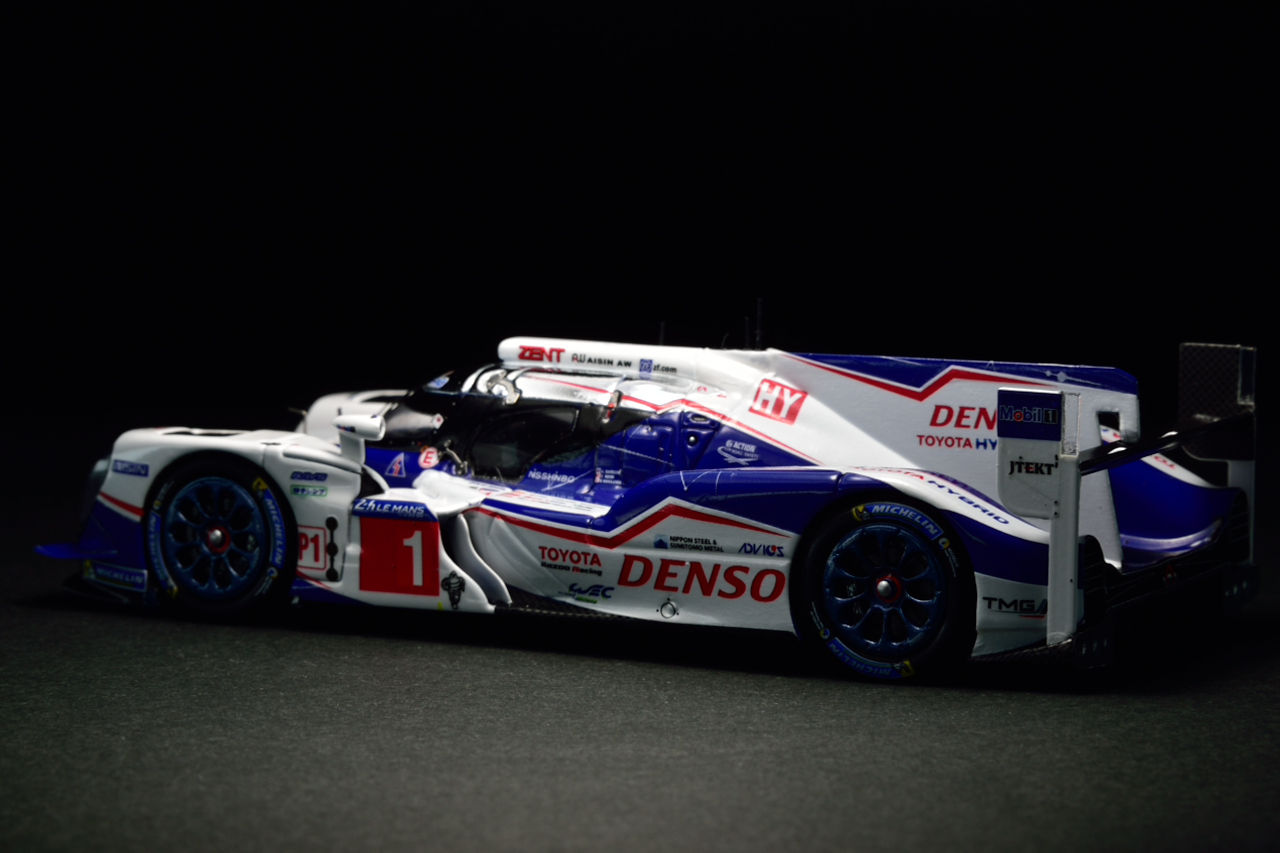 SPARK 1/43 TOYOTA TS040 Hybrid #1 LM 2015 : POKER FACE 4 ReLoad