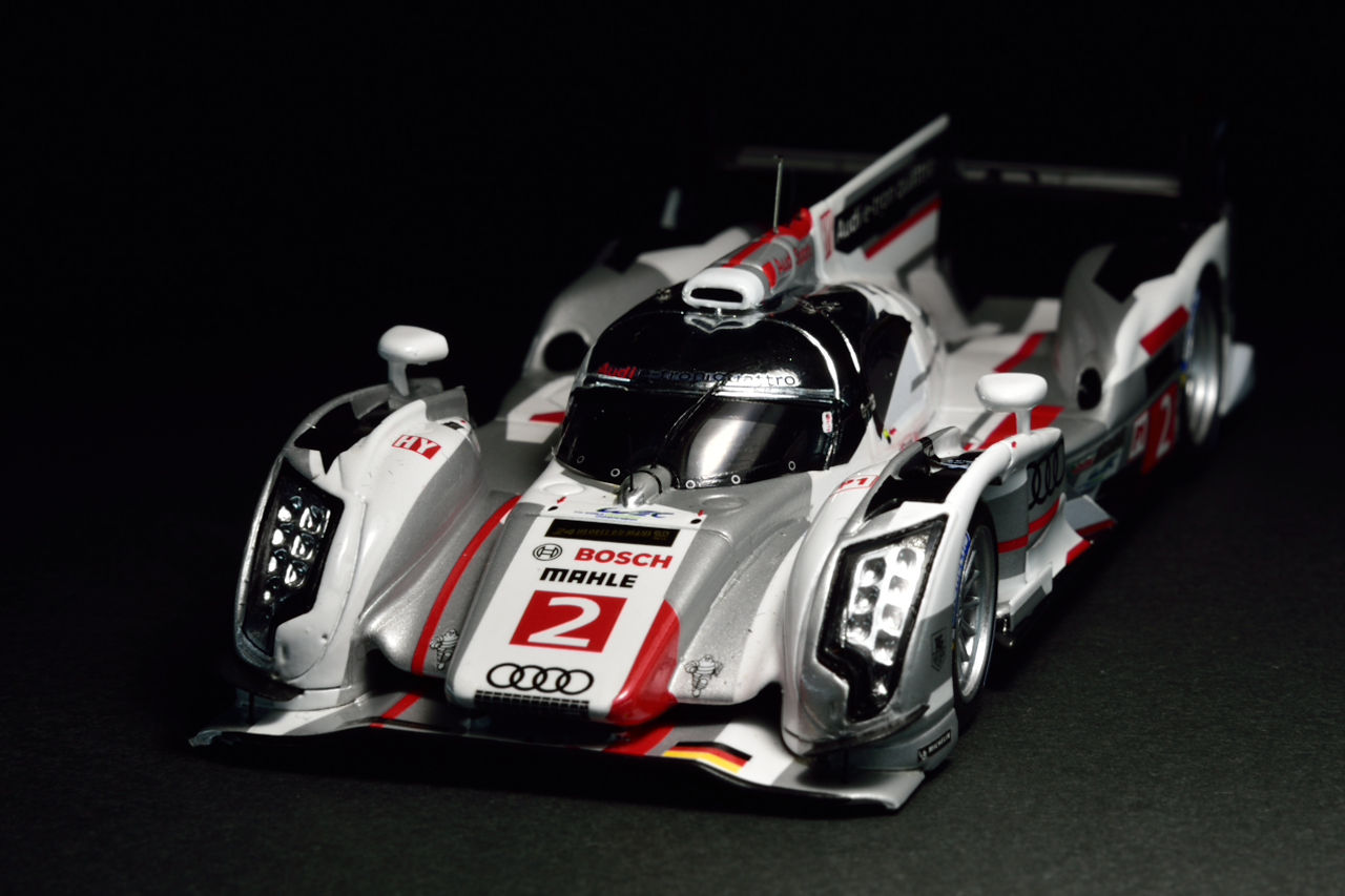 SPARK 1/43 Audi R18 e-tron quattro Winner LM 2013 : POKER SPARK 1/43 Audi R18 e-tron quattro Winner LM 2013 : POKER