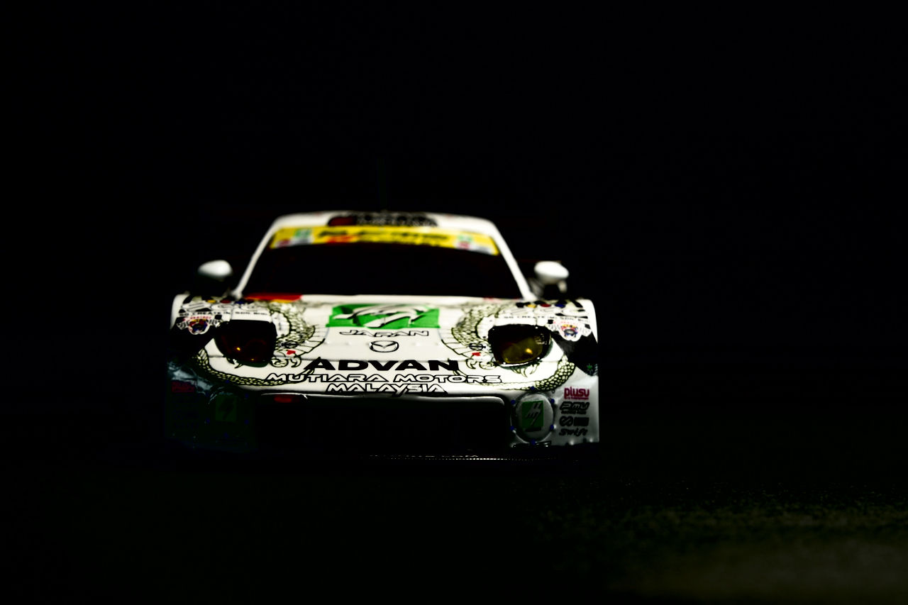 EBBRO 1/43 M7 MUTIARA MOTORS AMEMIYA SGC7 2010 : POKER FACE EBBRO 1/43 M7 MUTIARA MOTORS AMEMIYA SGC7 2010 : POKER FACE