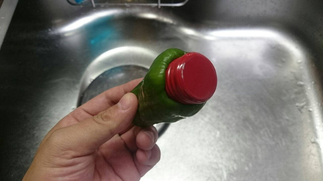 ピーマンの種を取る裏技 ２選 ひかるさんのところ