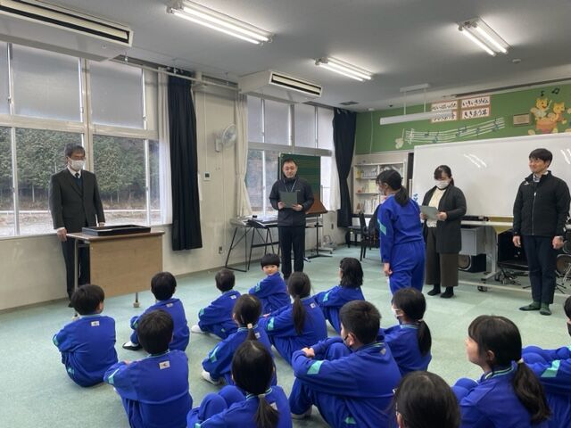 中学　朝礼 小中学生 令和6年全校朝礼 : 匹見小・中blog