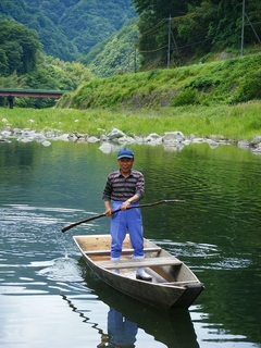 川舟登場
