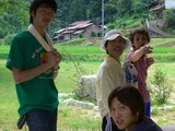 広瀬女性 うれしそう