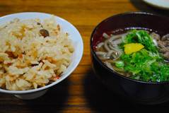 そばと五目御飯