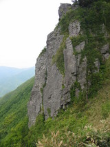 景色 山並み 岩あり