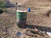 ドラム缶石焼き芋機ほぼ完成 ２月１９日 岩殿満喫クラブ 岩殿 Day By Day