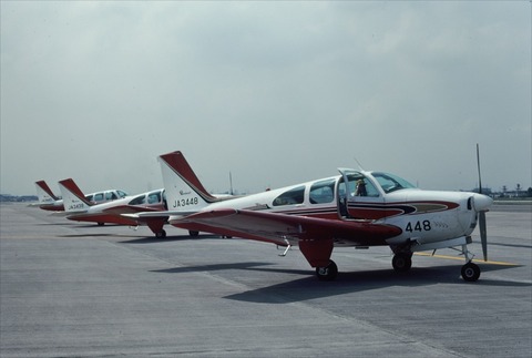 JA3448+2伊丹19760727_R