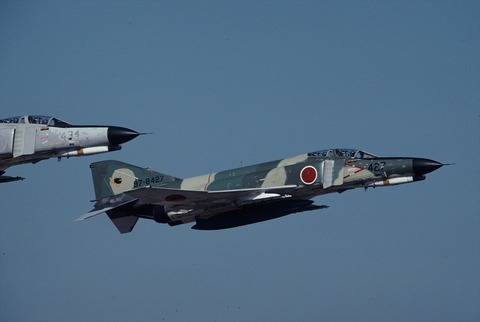 新田原199211290009_R