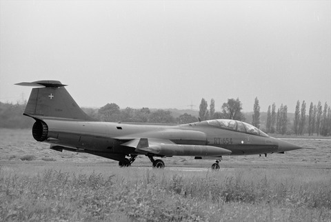 WX FIELD197706260015_R