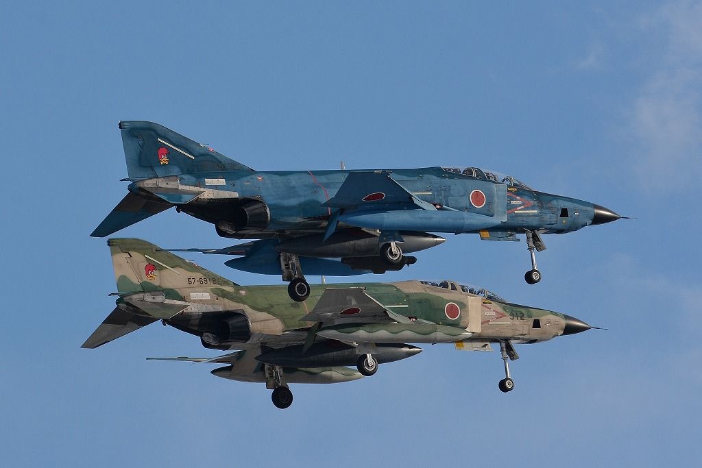 RF-4の編隊 : 飛行老人の飛行機話