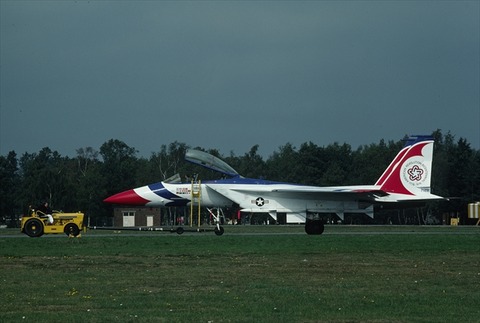 ファンボロー１９７６０９１２0038_R