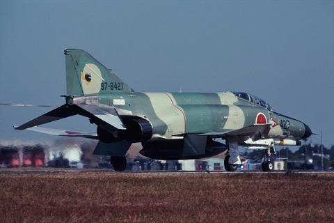 新田原199211290011_R