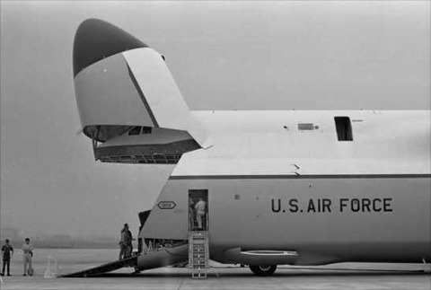 80212、横田1970JUL0048_R