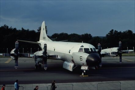 IAT198106280027_R_R