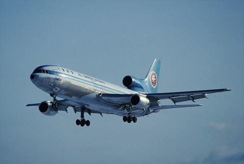 JA8522CTS19821214_R